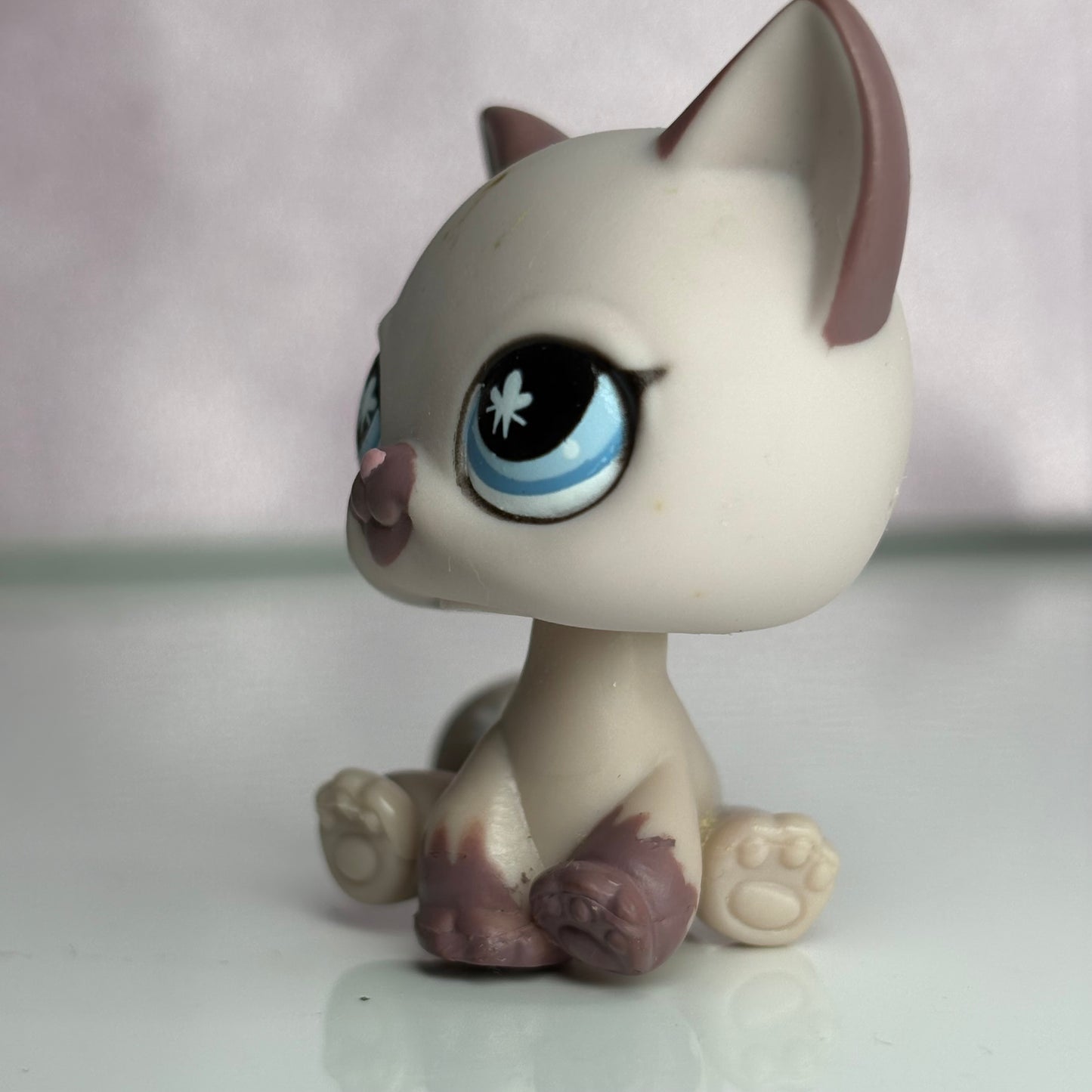 LPS Shorthair Sitting Cat #664