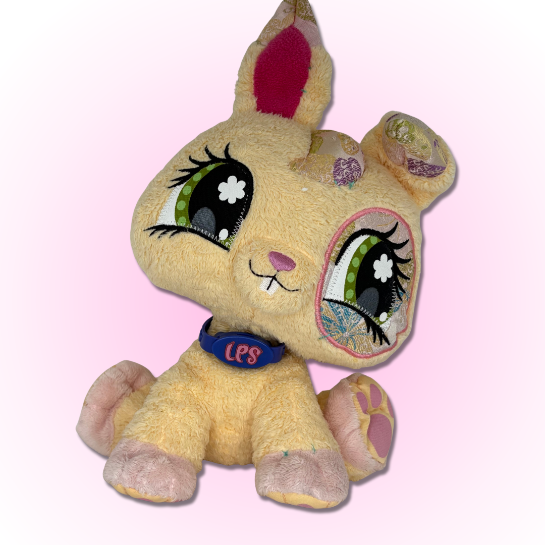 LPS Long Eared Bunny Plushie