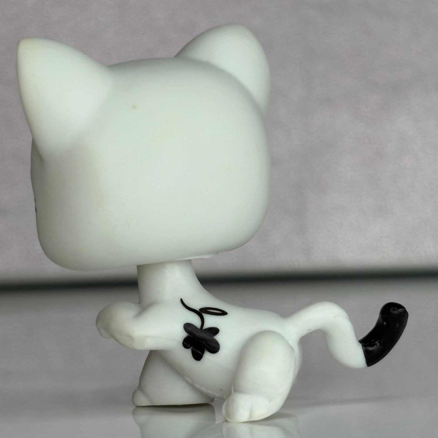 LPS Paw Up Shorthair Cat #547