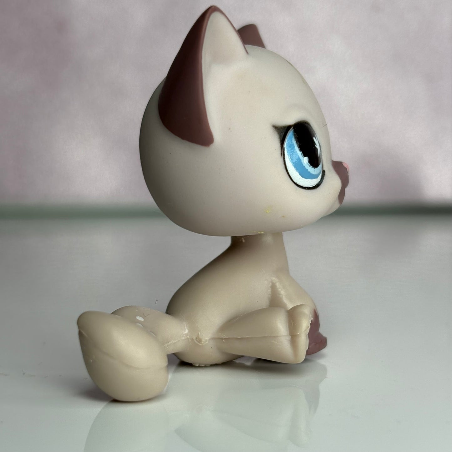 LPS Shorthair Sitting Cat #664