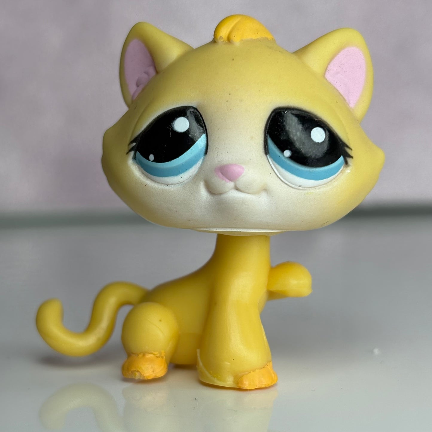 LPS Paw Up Bon Bon Cat #1035