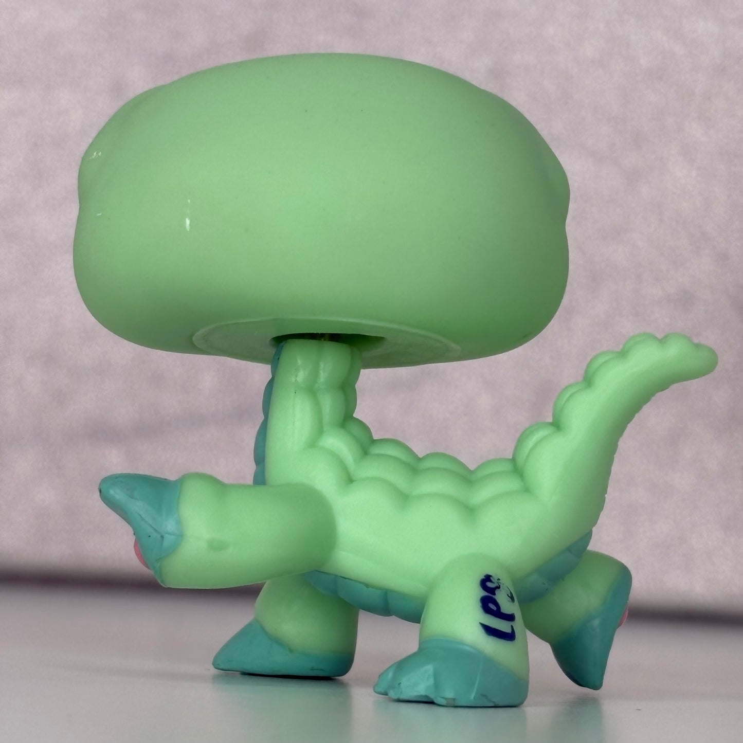 LPS Crocodile #2042