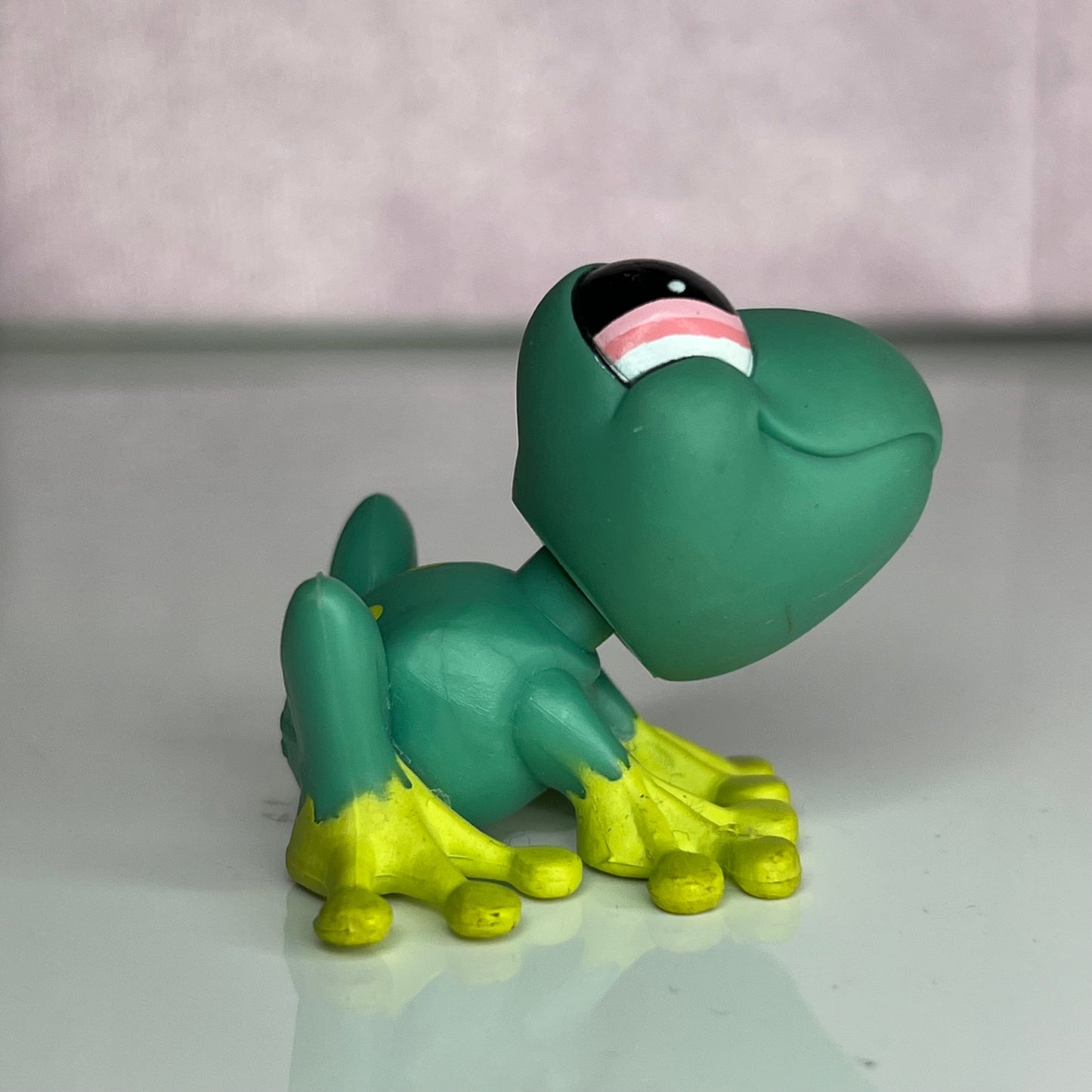 LPS Frog #562